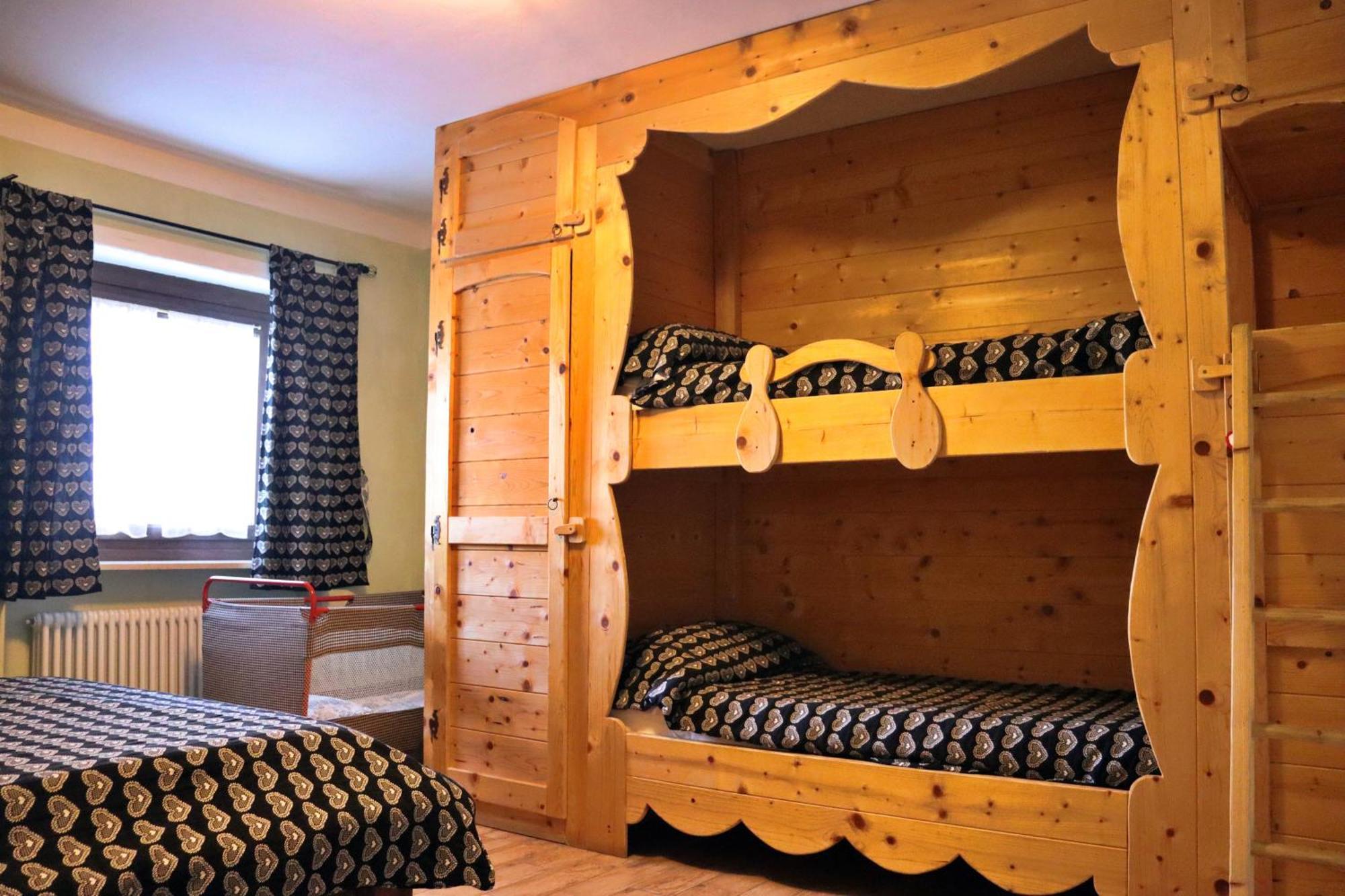 Chevres A Cheval - Apartment Аоста Екстериор снимка