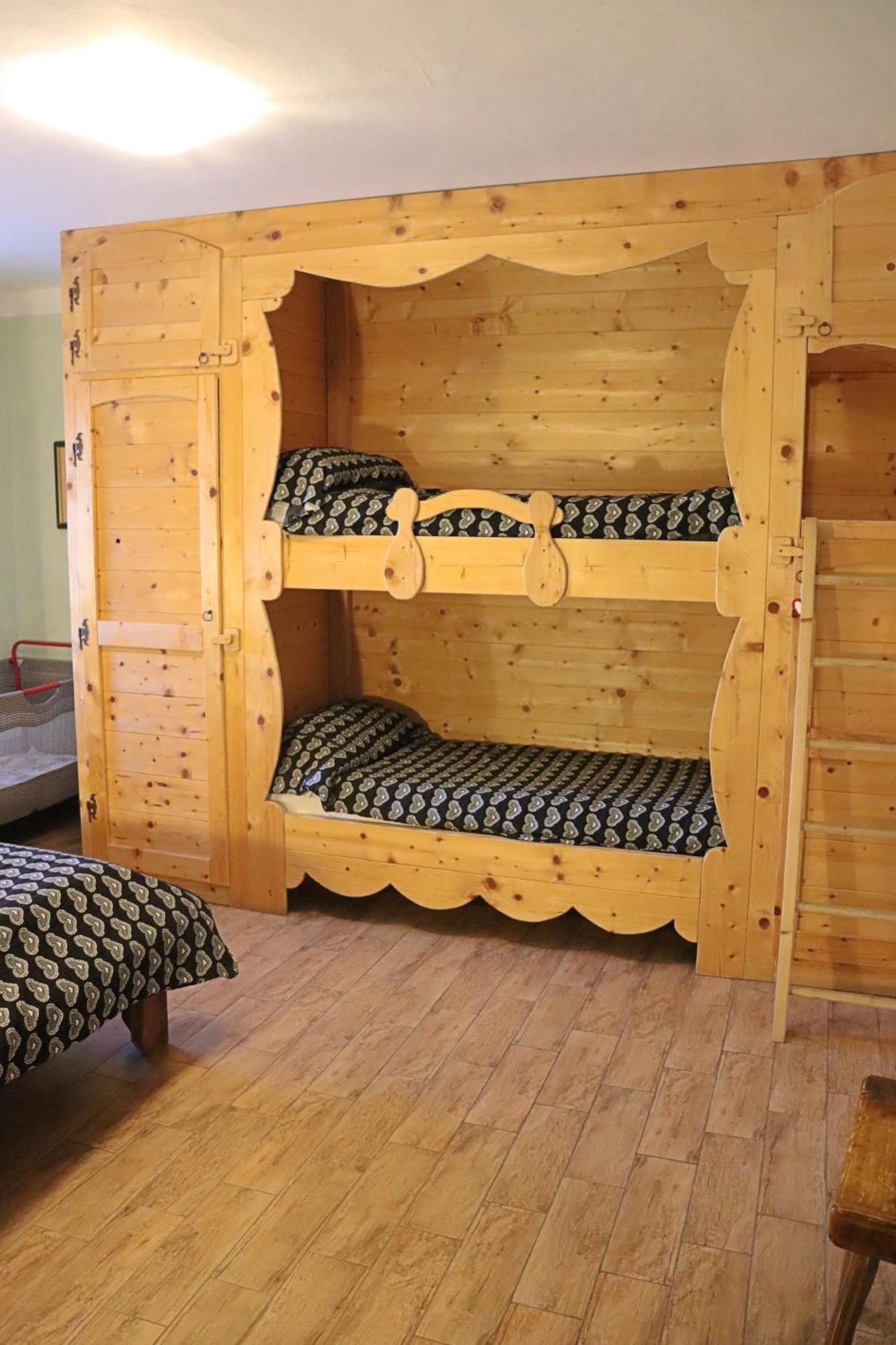 Chevres A Cheval - Apartment Аоста Екстериор снимка