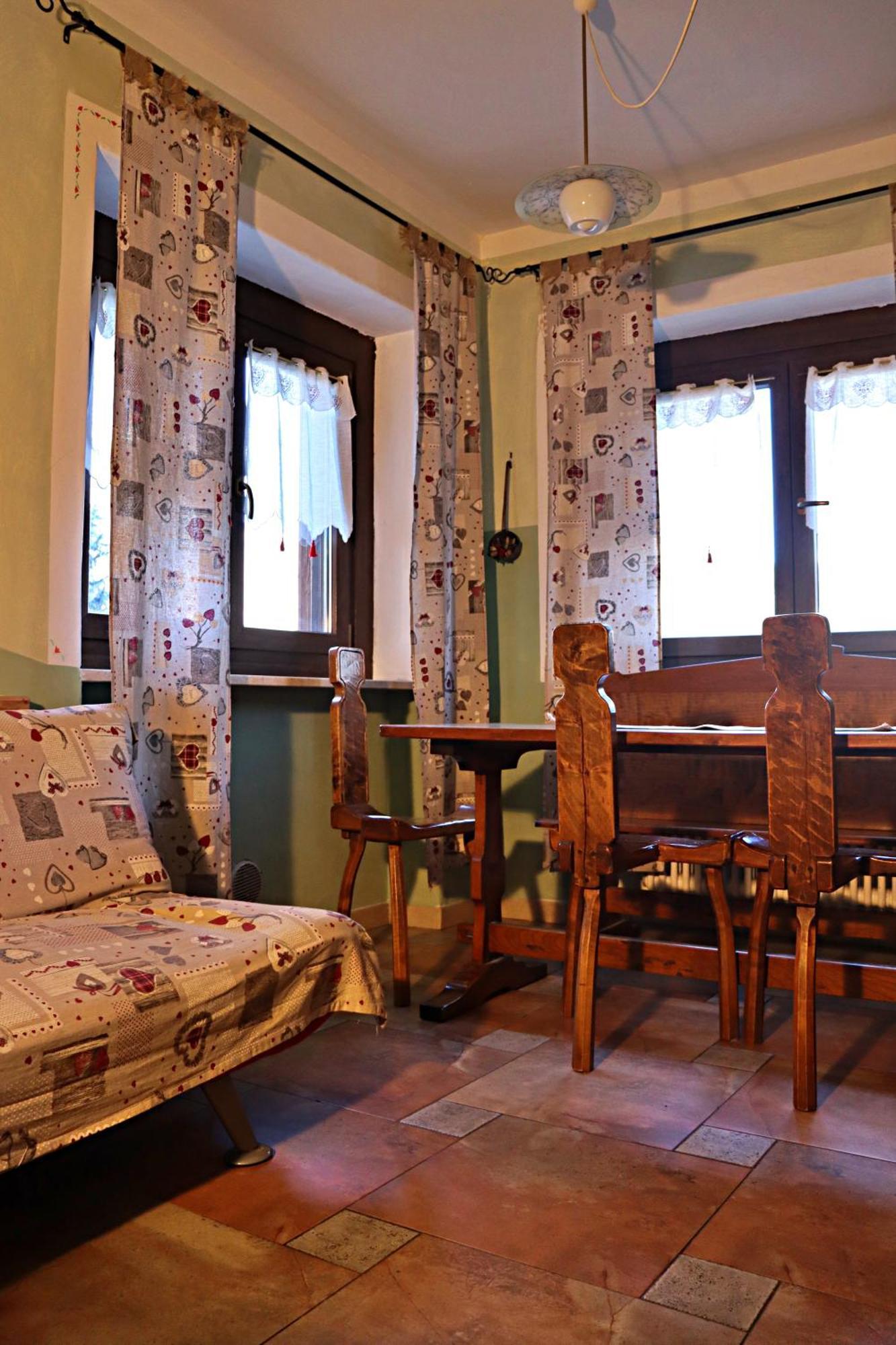 Chevres A Cheval - Apartment Аоста Екстериор снимка