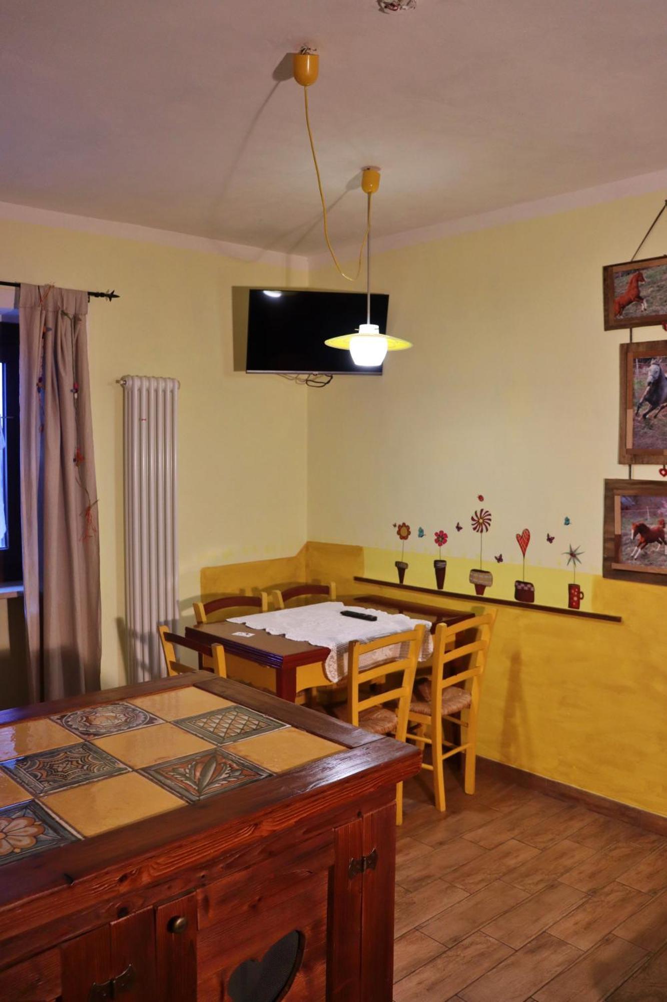 Chevres A Cheval - Apartment Аоста Екстериор снимка
